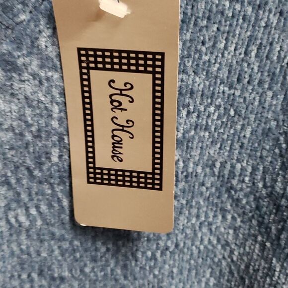 Hot house sweater  - Picture 2 of 4